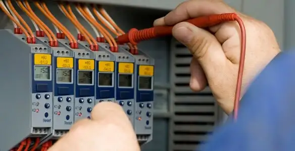 electrical contractors performing professional electrical system testing and configuration in Birmingham, AL